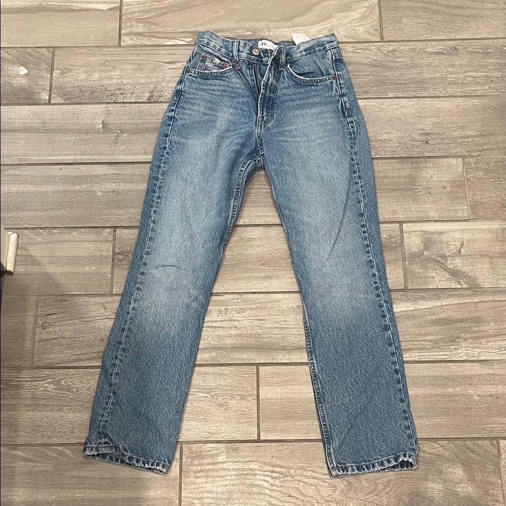 Zara Men's Straight Blue Jeans